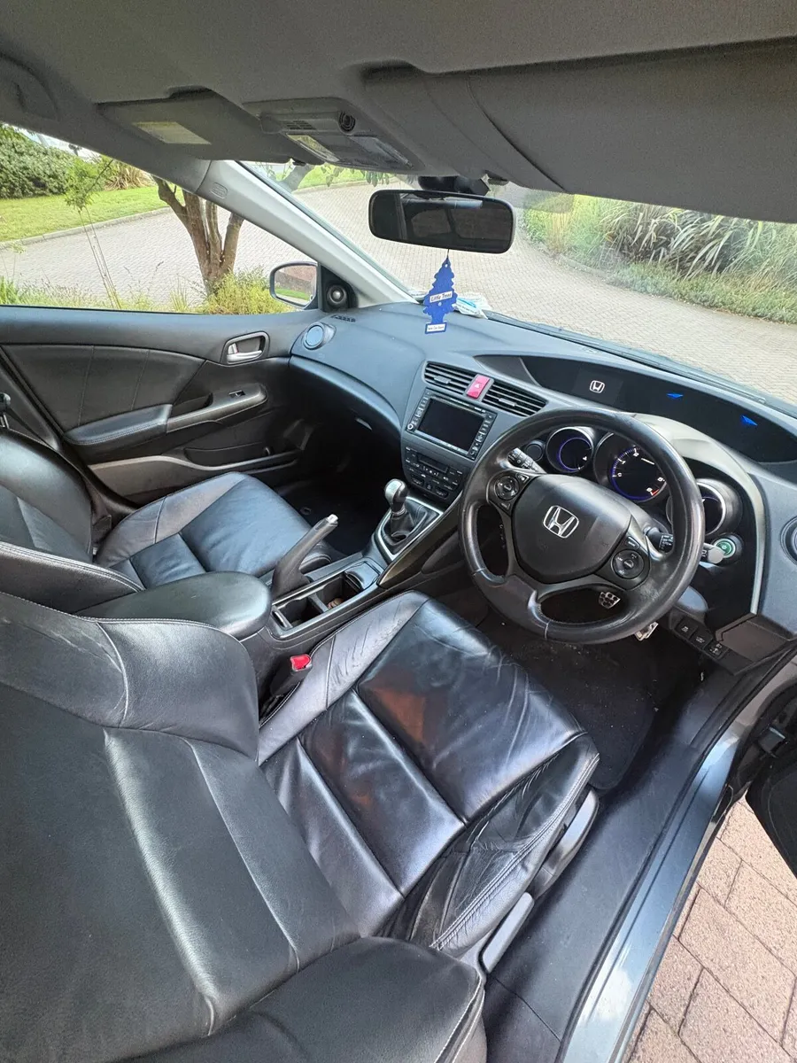 2013 Honda Civic EX 2.2 diesel - Image 5
