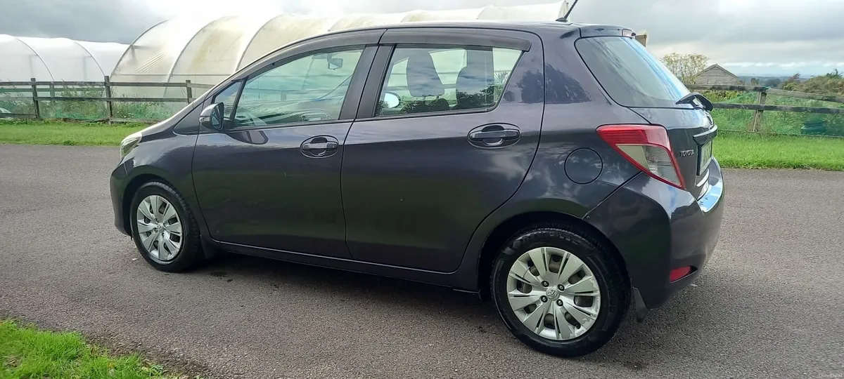 Toyota Yaris 2014 - Image 3