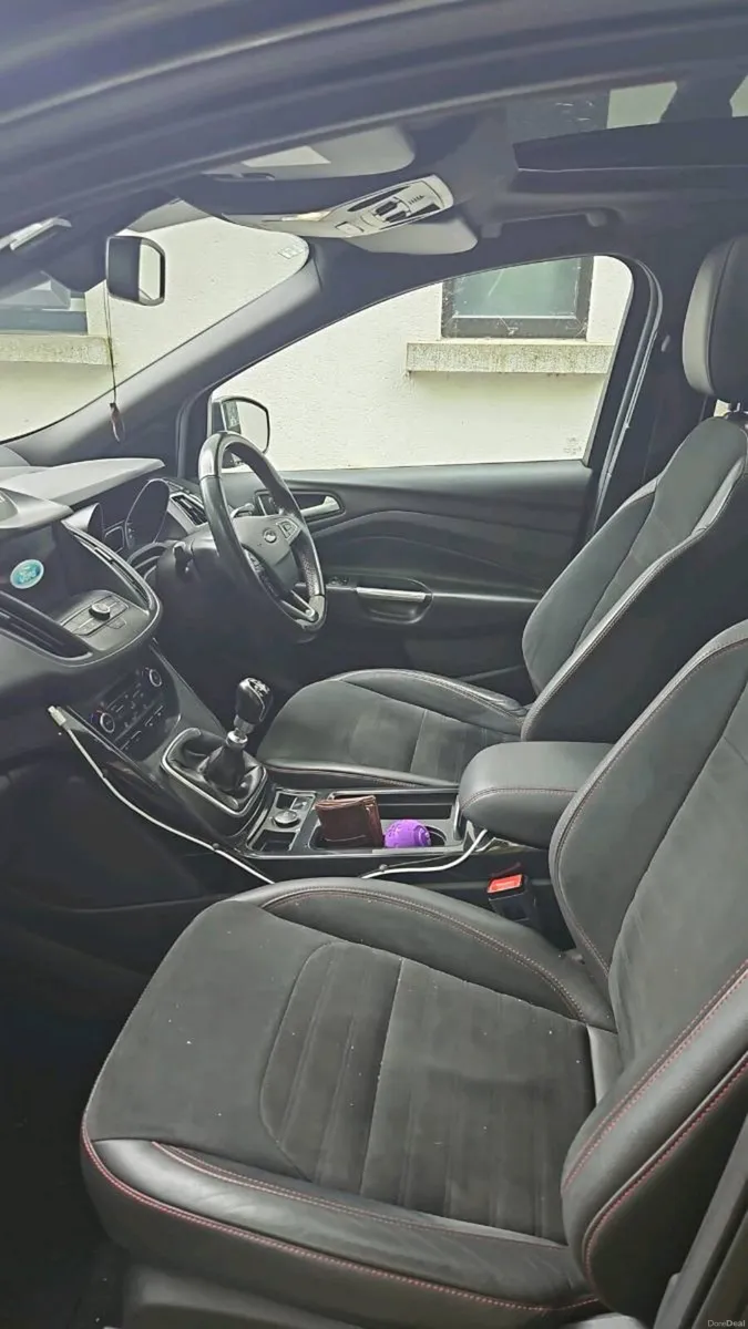 Ford kuga st-line - Image 5
