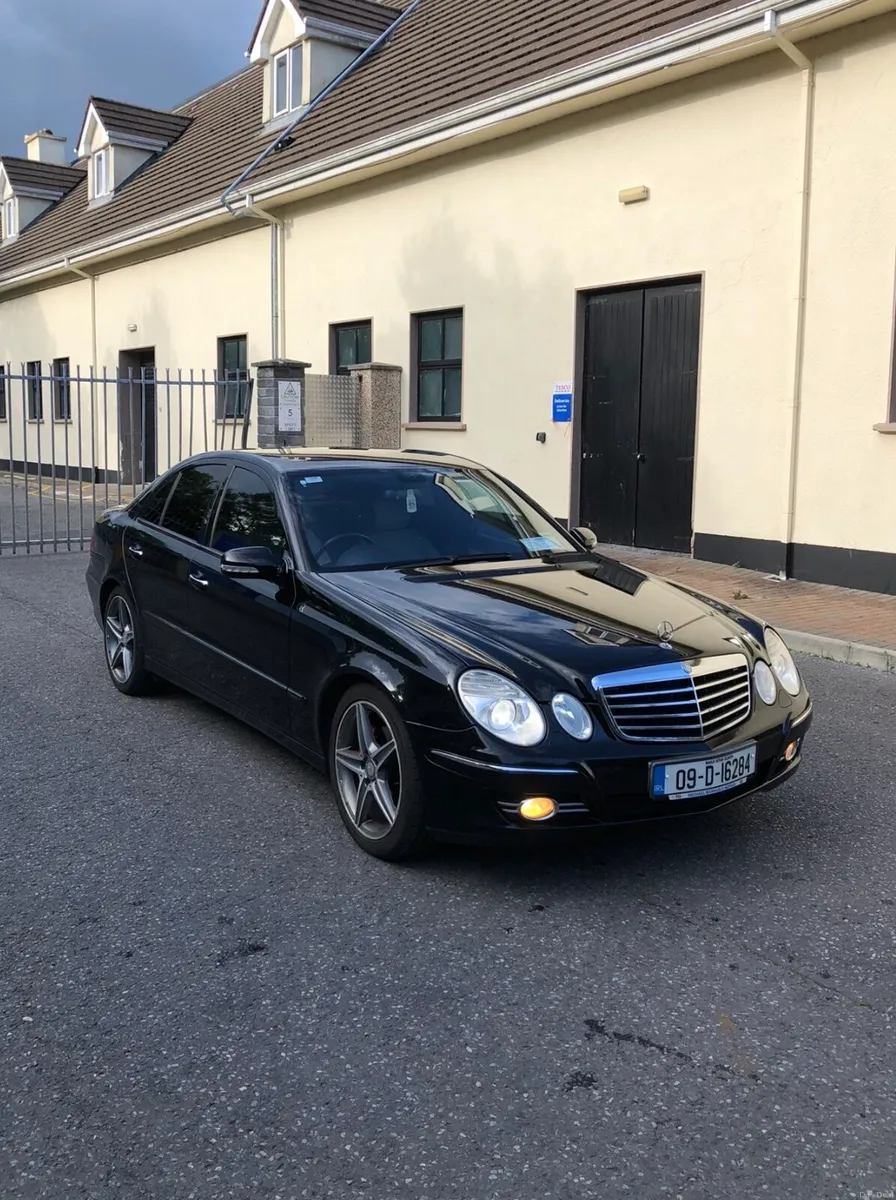 Mercedes Benz w211 e220 cdi nct 09/27 - Image 1