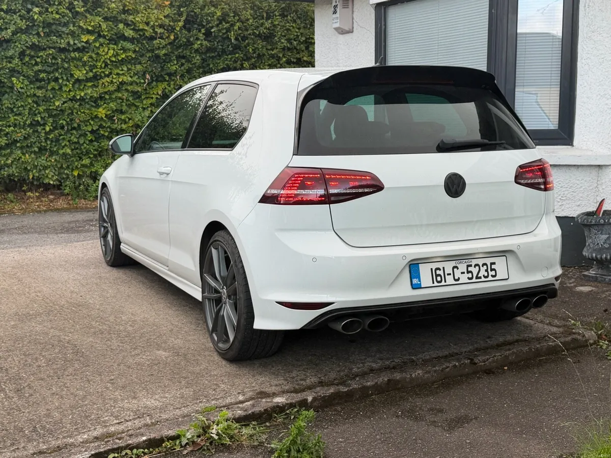 Volkswagen Golf R MK7 2.0 - Image 3