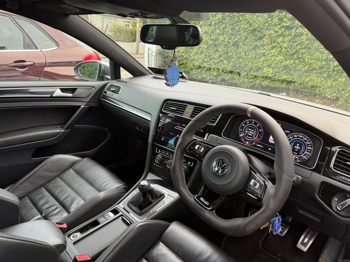 Volkswagen Golf R MK7 2.0 - Image 5