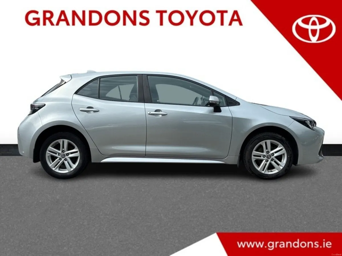 Toyota Corolla HYBRID LUNA H/B - GRANDONS - Image 3
