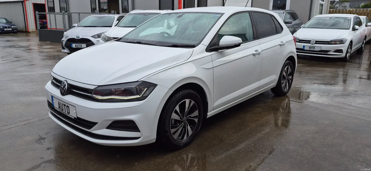 Volkswagen Polo automatic 1.0 comfortline low kms - Image 4