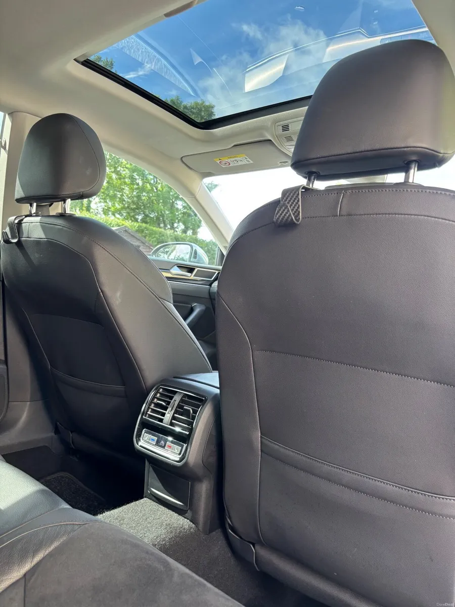 2019 VW Arteon Elegance 2.0 TDI DSG 150HP - Image 3