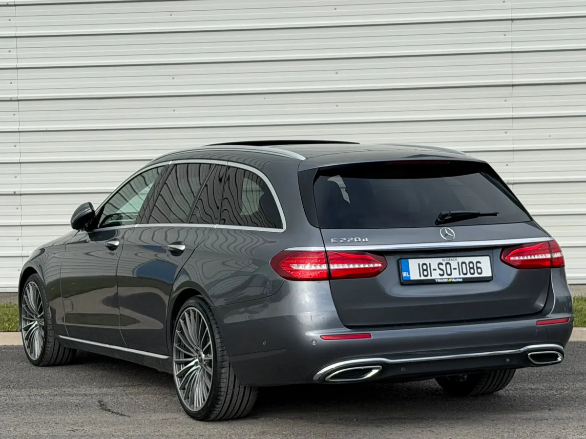 Mercedes E220d PREMIUM PLUS - Image 6