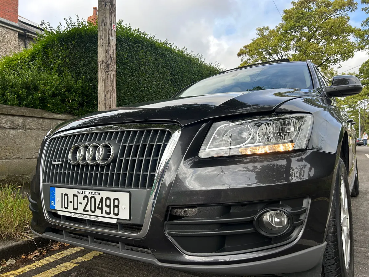 2010 AUDI Q5 QUATTRO AUTO 4x4 PANORAMIC SUNROOF - Image 1