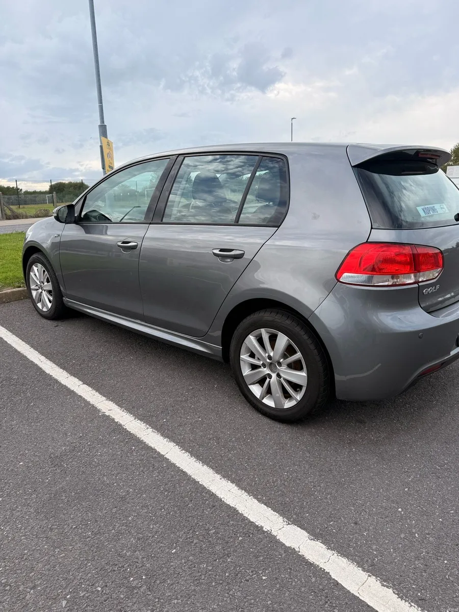 Vw Golf 1.6tdi automatic - Image 5