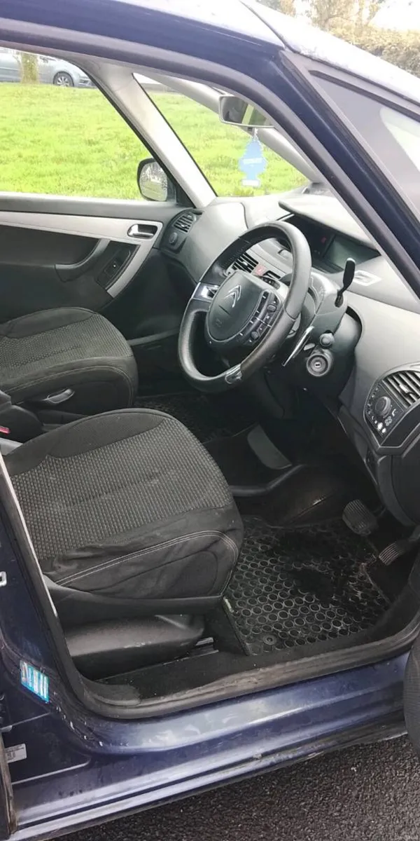 Citroën c4 7 seater - Image 3