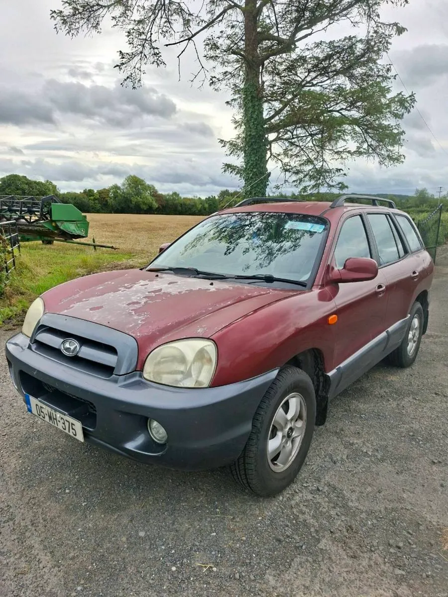 HYUNDAI SANTA FE - Image 1