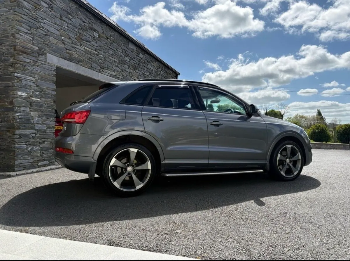 Audi Q3 Quattro Black Edition - Image 4