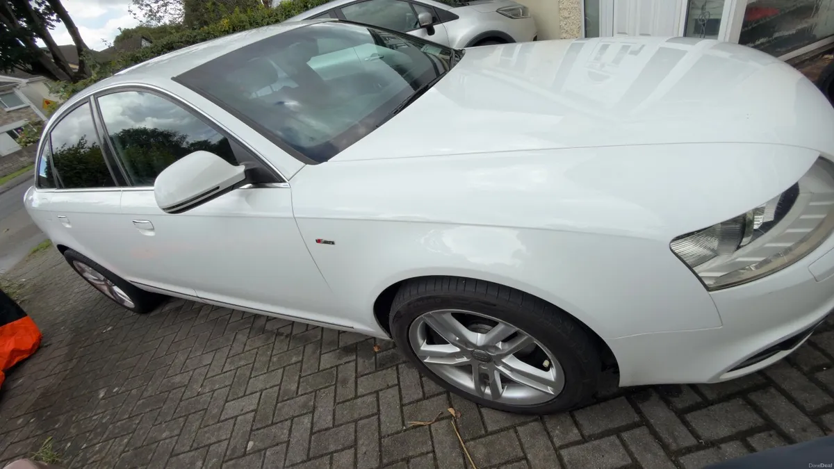 Audi A6 2010 - Image 5