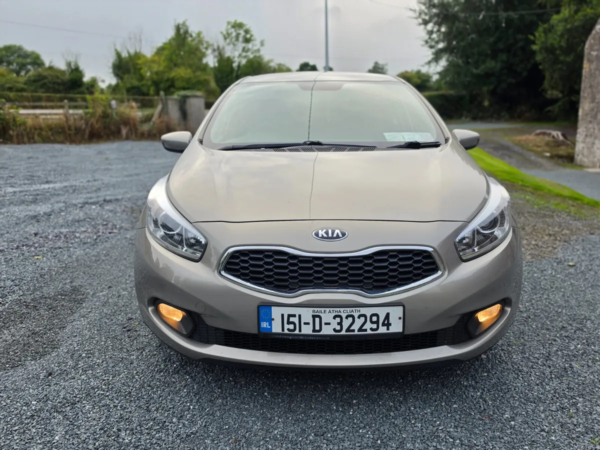 Kia Ceed 1.4 petrol ( new NCT and TAX ) - Image 3