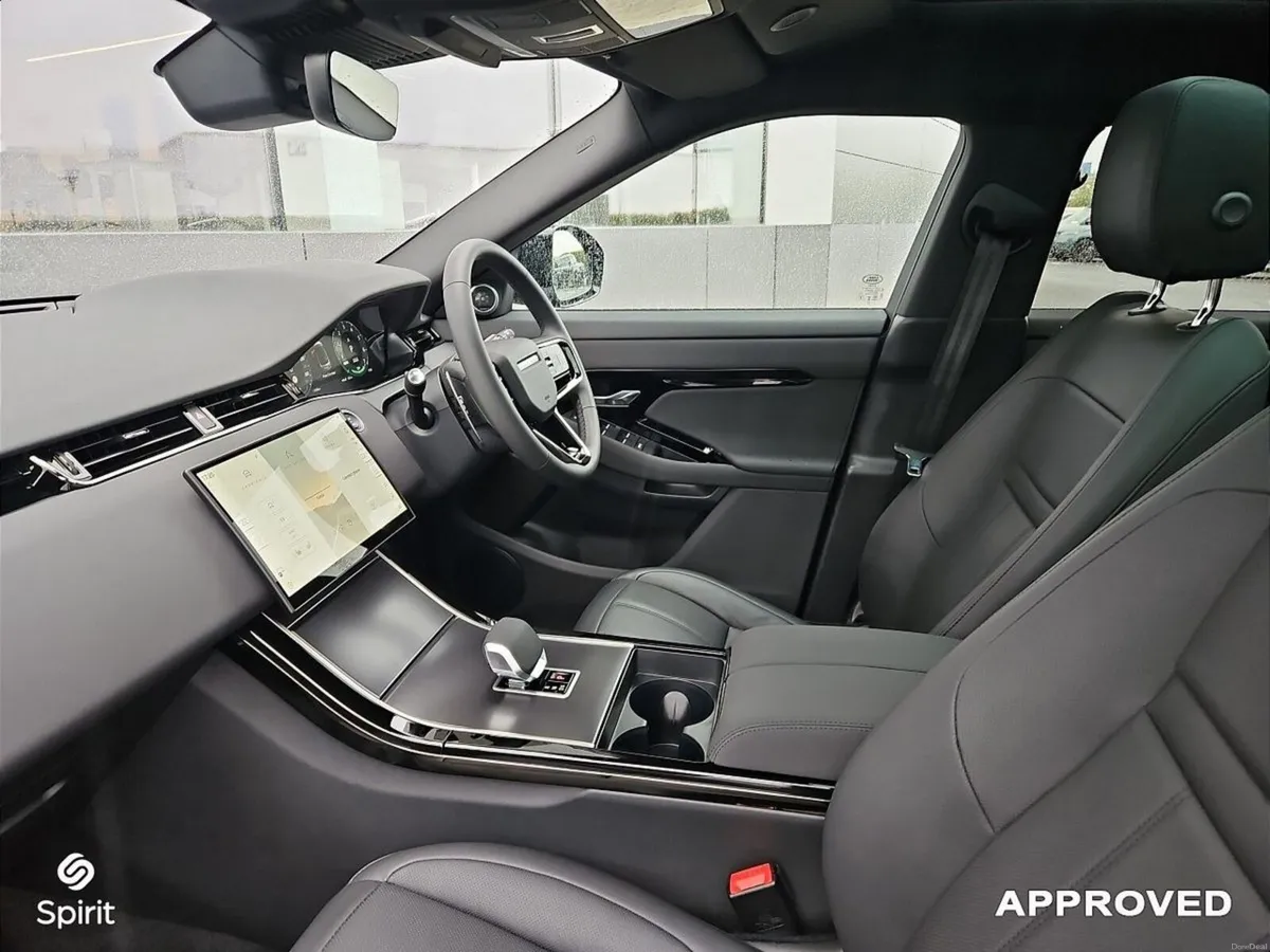 Land Rover Range Rover Evoque Evoque Dynamic SE P2 - Image 3