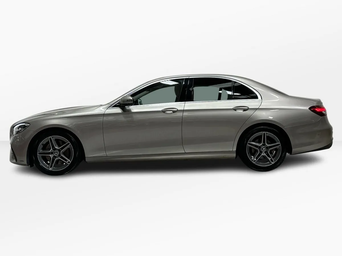 Mercedes-Benz E-Class E220 D AMG Exterior Line - Image 5