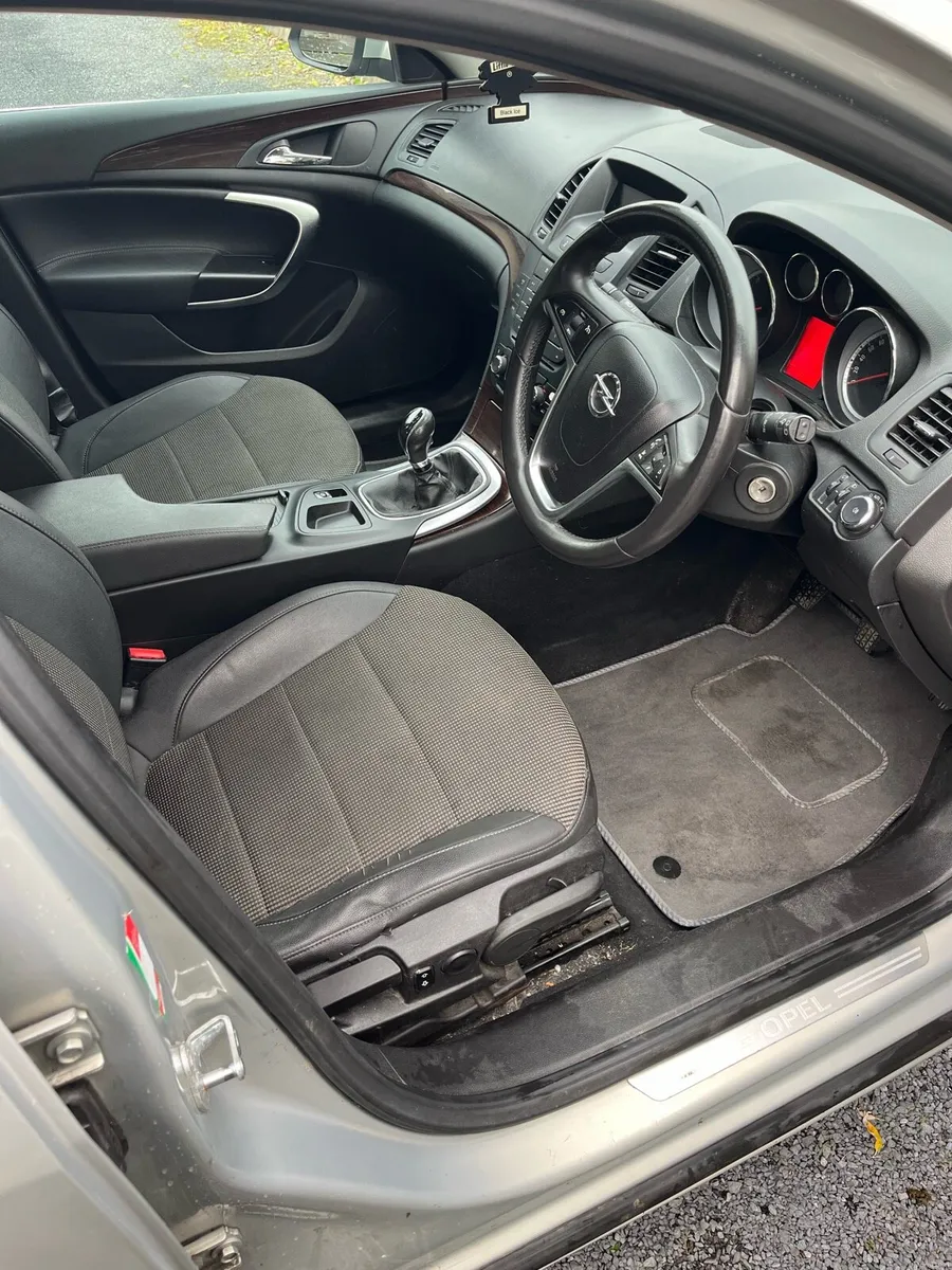 Opel insignia SE - Image 6