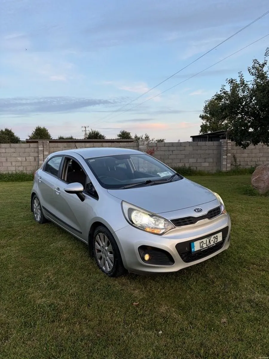 2012 Kia Rio - Image 1