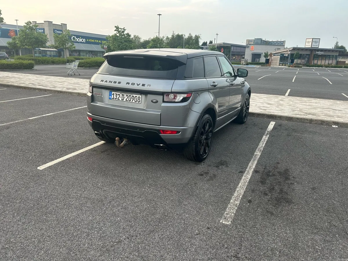 Range Rover Evoque 2.2 Dynamic Lux - Image 3