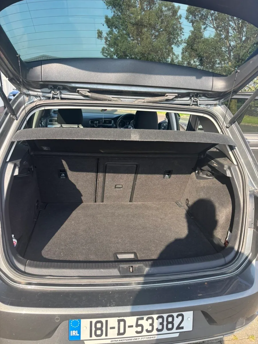 Volkswagen Golf - Image 5