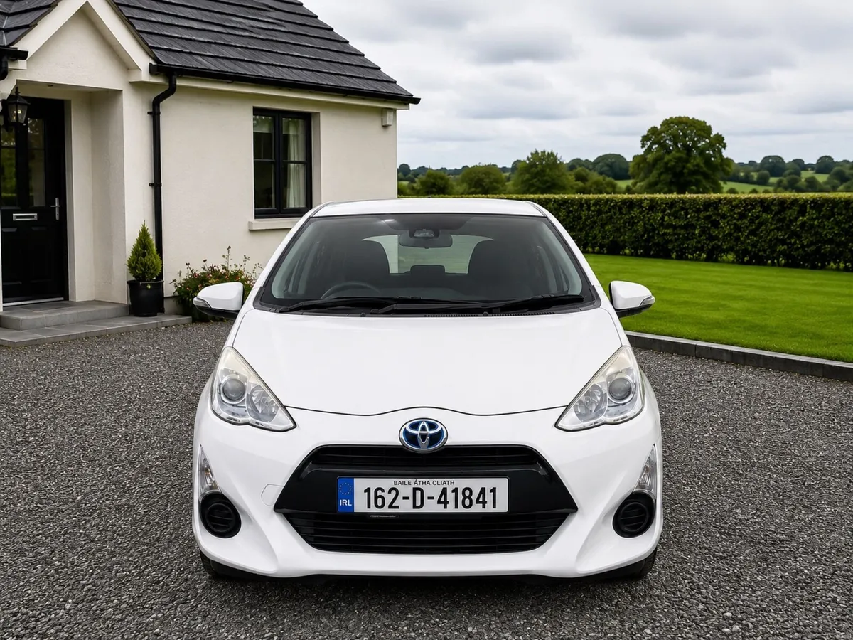 🔥Toyota Aqua S Style Auto NCT 08/28 P/S  46K KM🔥 - Image 2