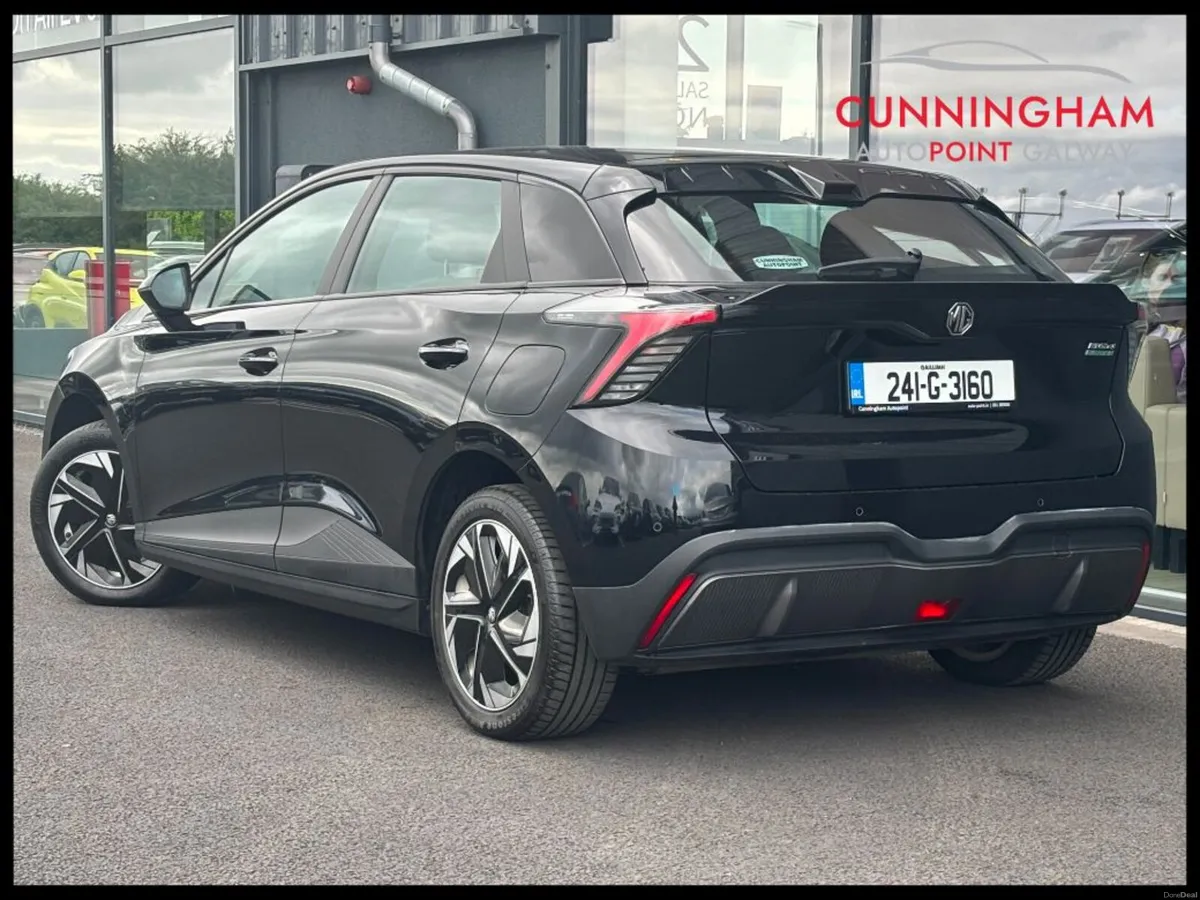 MG 4 Excite 51kWh Auto - Image 4