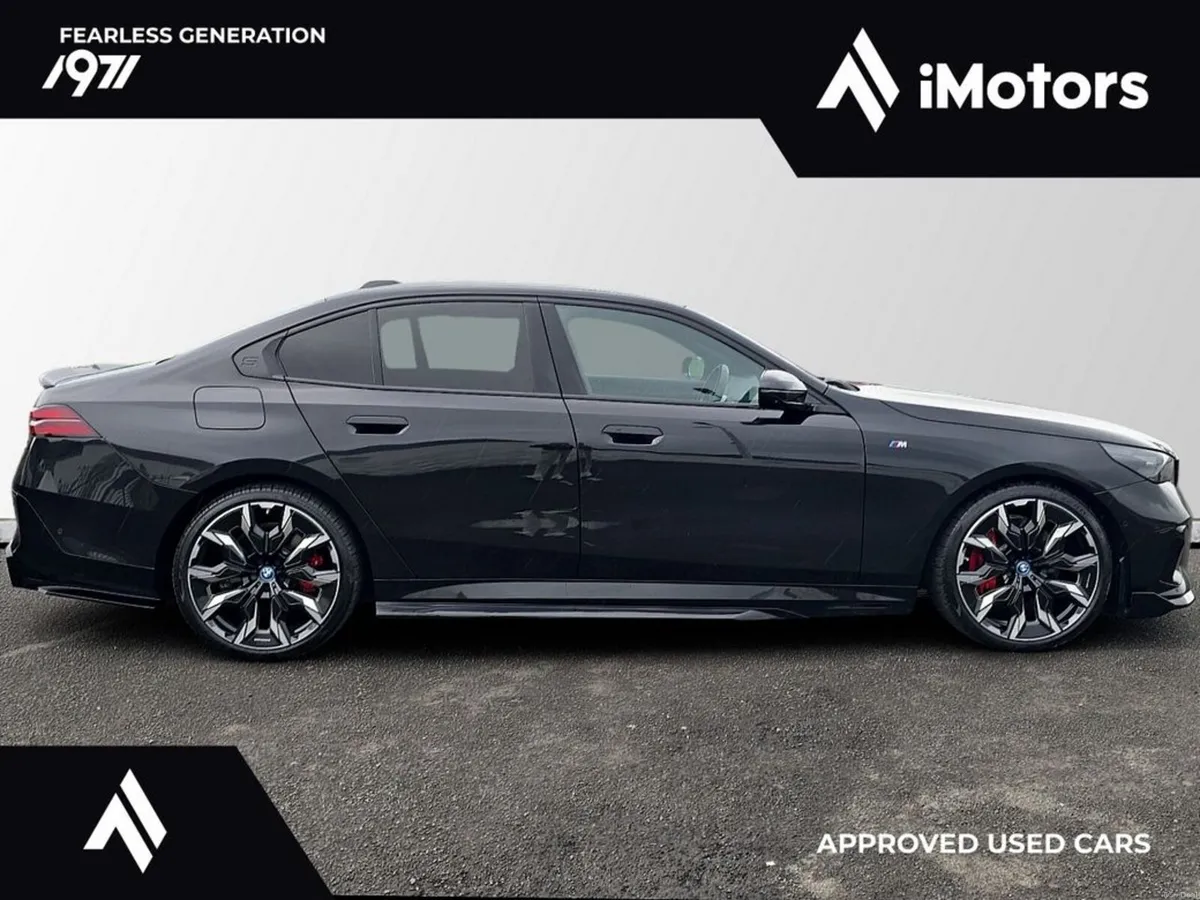 BMW i5 G60 Edrive40 M Sport PRO - Image 6