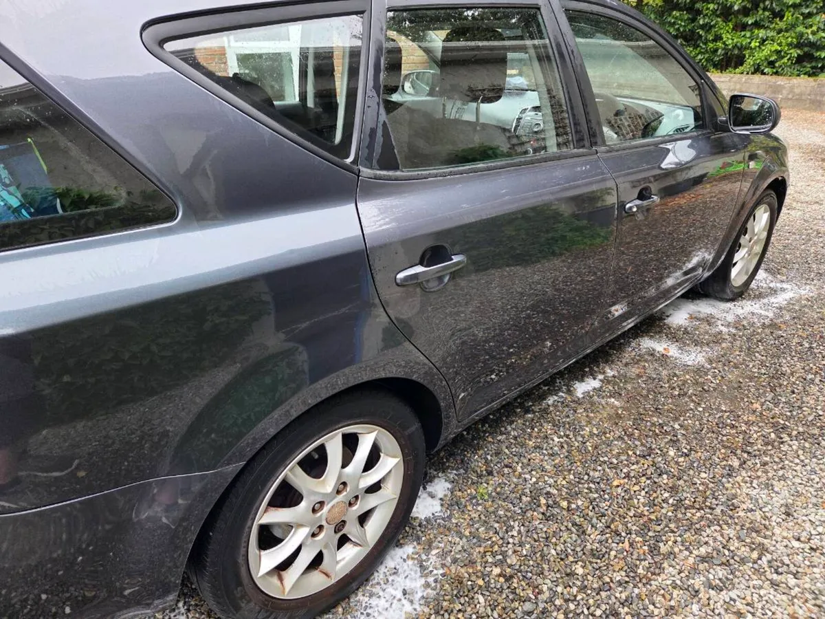 Kia Ceed Estate - Image 5