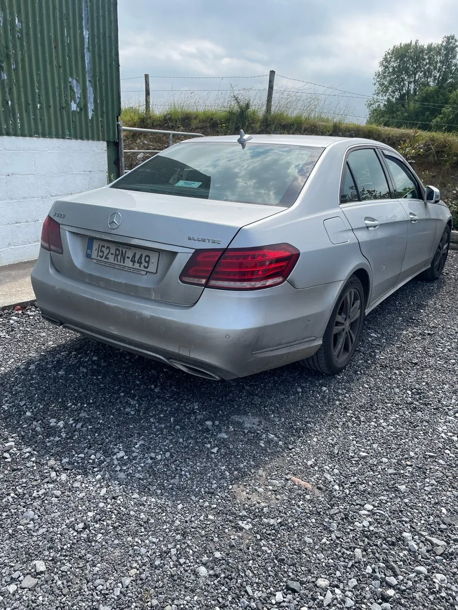 Mercedes Benz E220 cdi - Image 3