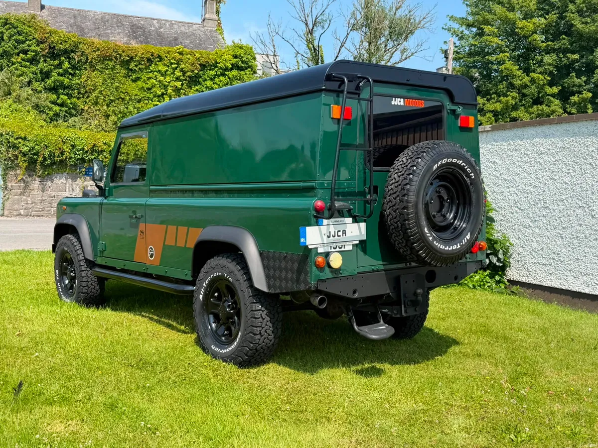 Landrover - Image 2