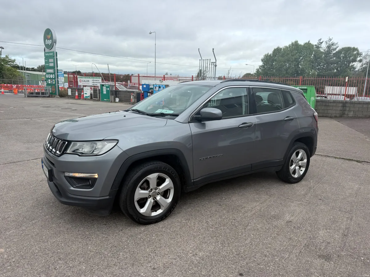 2019 Jeep Compass - Image 3
