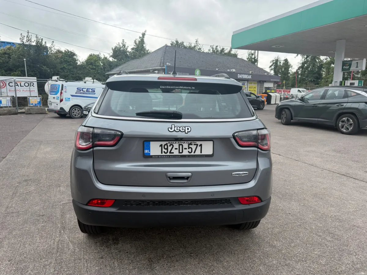 2019 Jeep Compass - Image 6