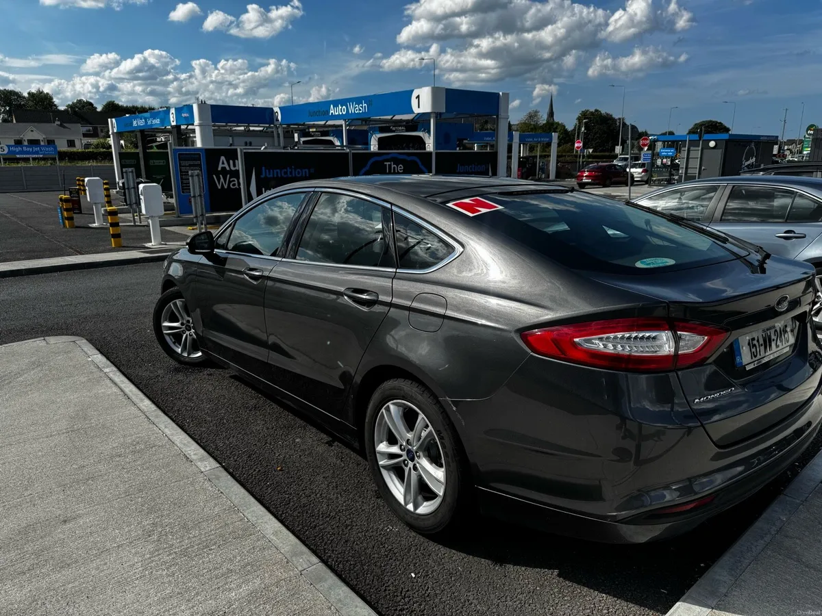 151 Ford Mondeo Titanium - Image 3