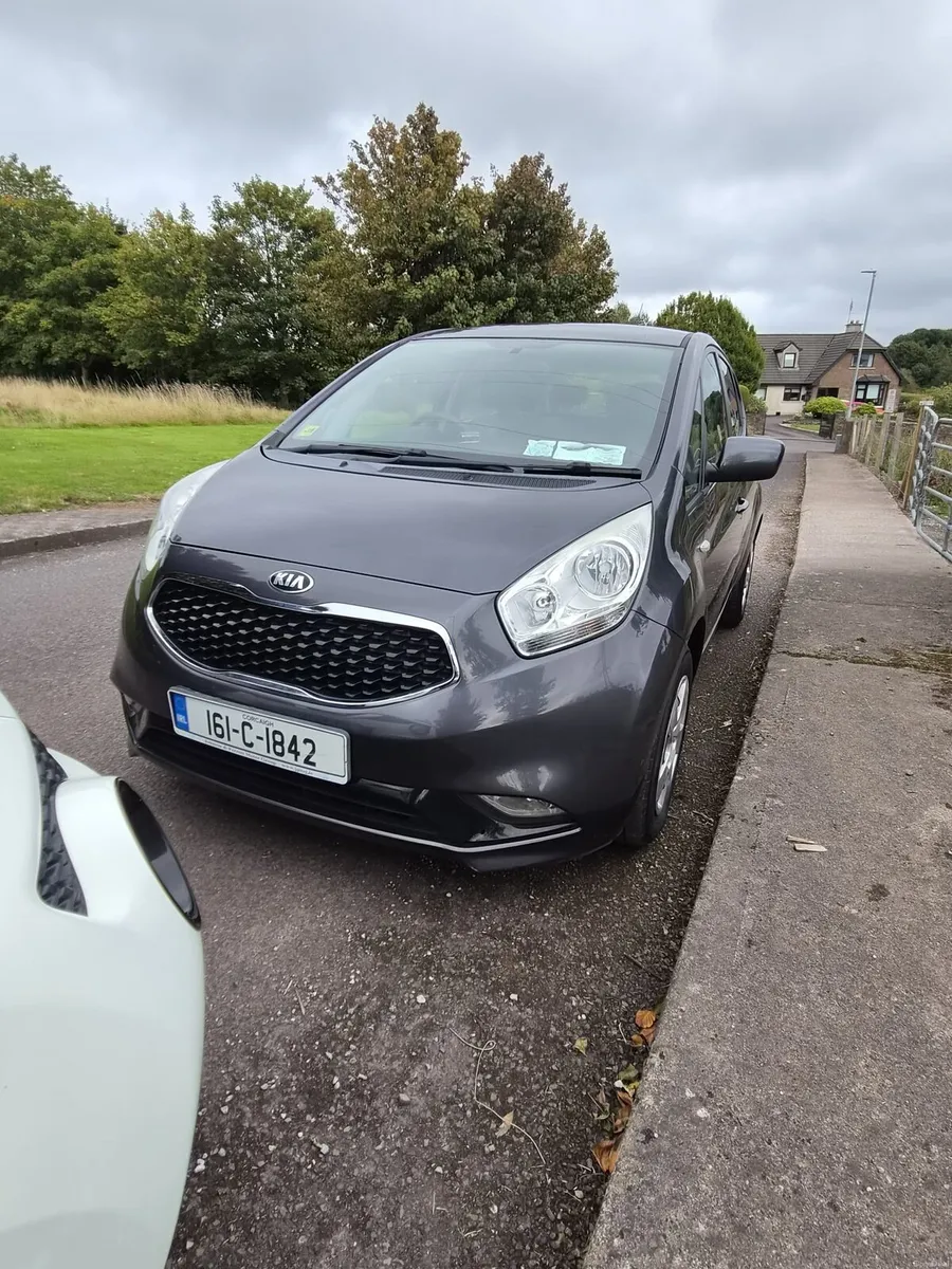 2016 kia venga 1.4 petrol 1  owner car - Image 4