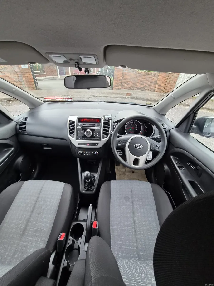 2016 kia venga 1.4 petrol 1  owner car - Image 6