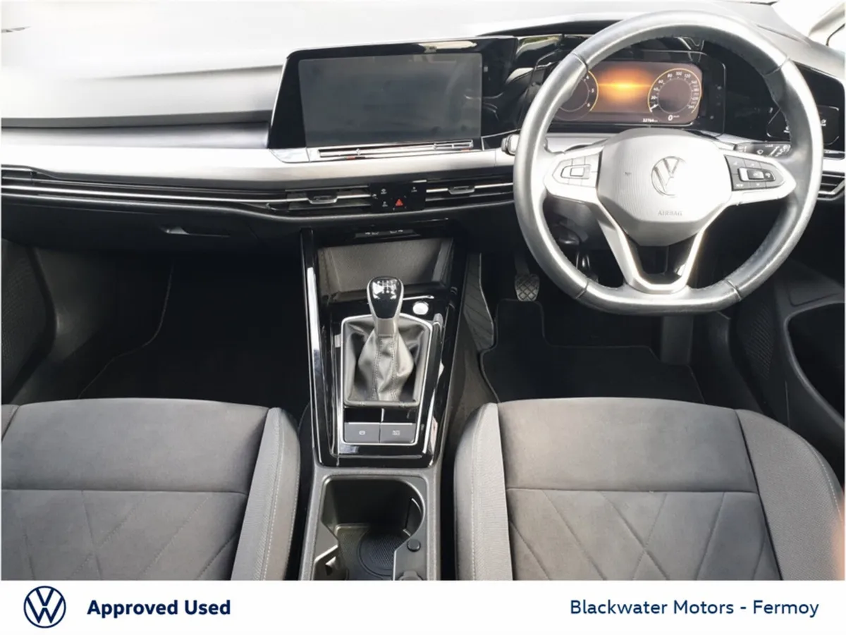Volkswagen Golf 2.0TDI 115BHP STYLE WITH UPGRADED - Image 2