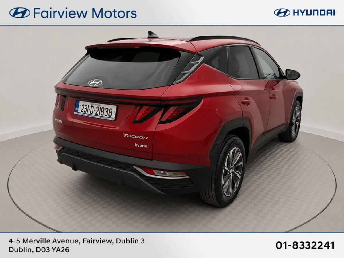 Hyundai Tucson EXECUTIVE HYBRID - Image 2