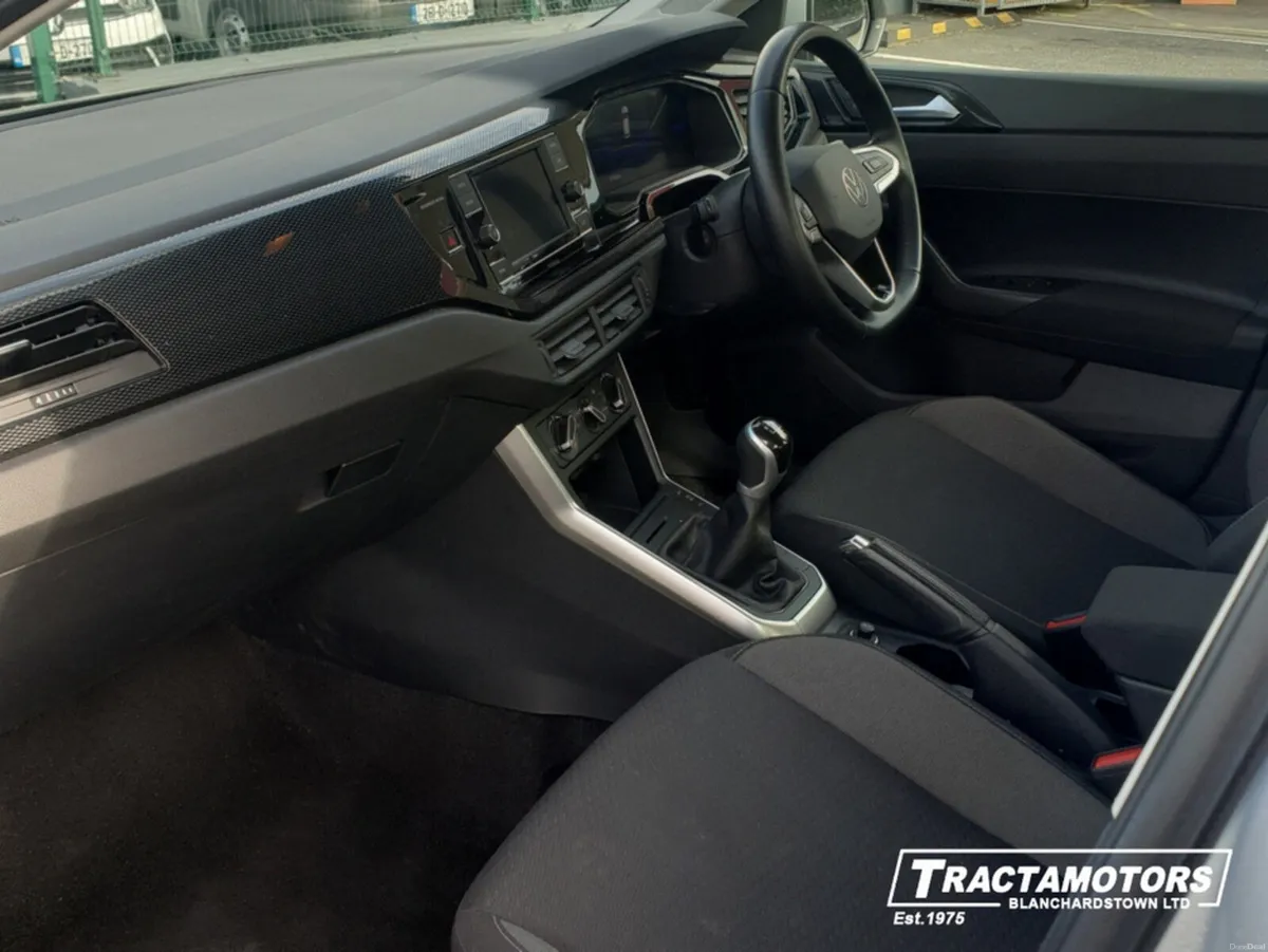Volkswagen Polo LIFE 1.0 TSI 95BHP MANUAL 5SPEED 5 - Image 4