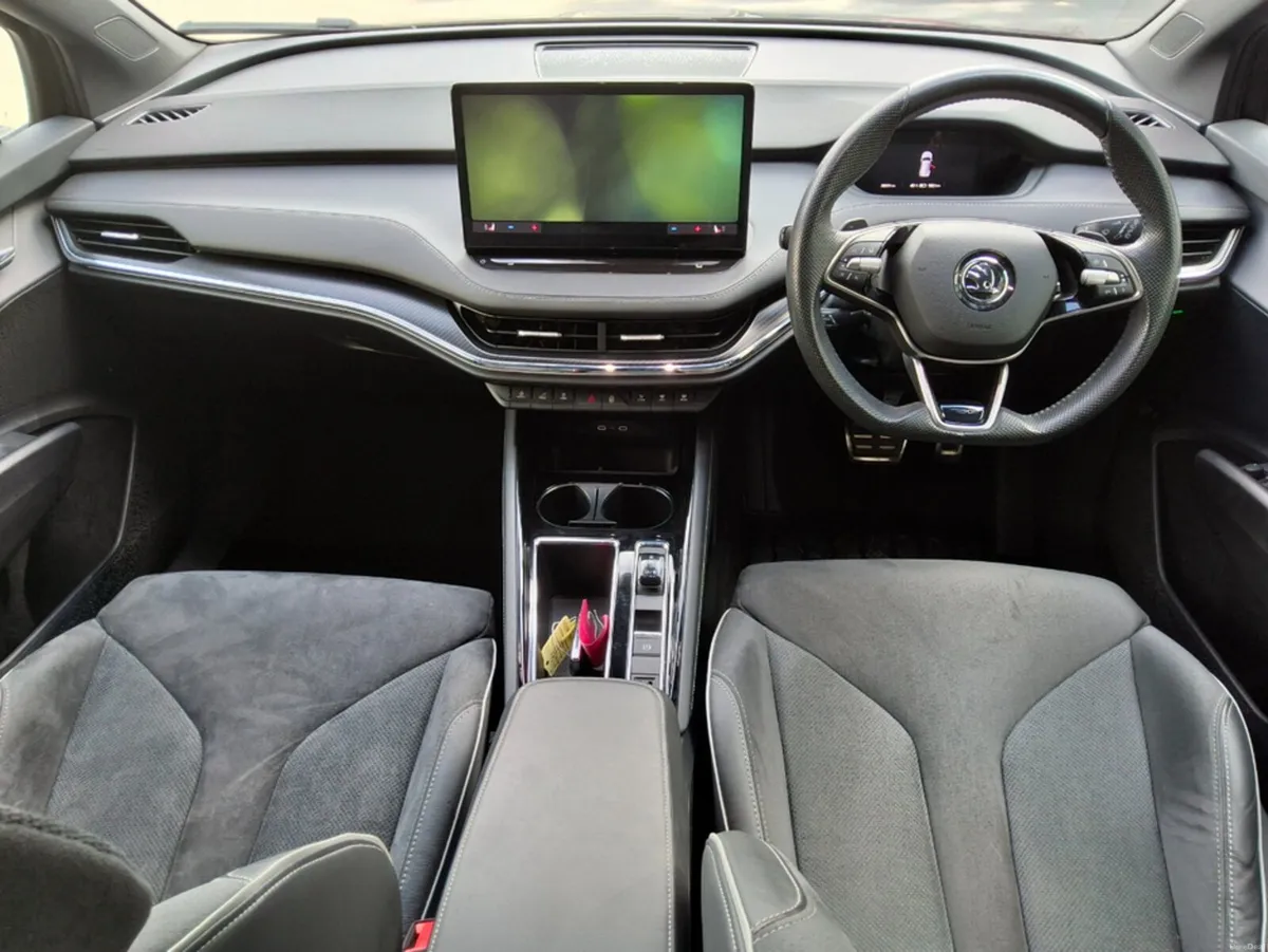 Skoda Enyaq 85X SPORTLINE + PLUS 4 WHEEL DRIVE - Image 5