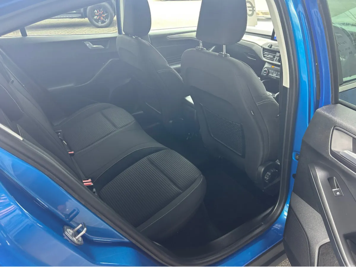 Ford Focus TITANIUM EDITION 5DR 1.0T125 MHEV - Image 2