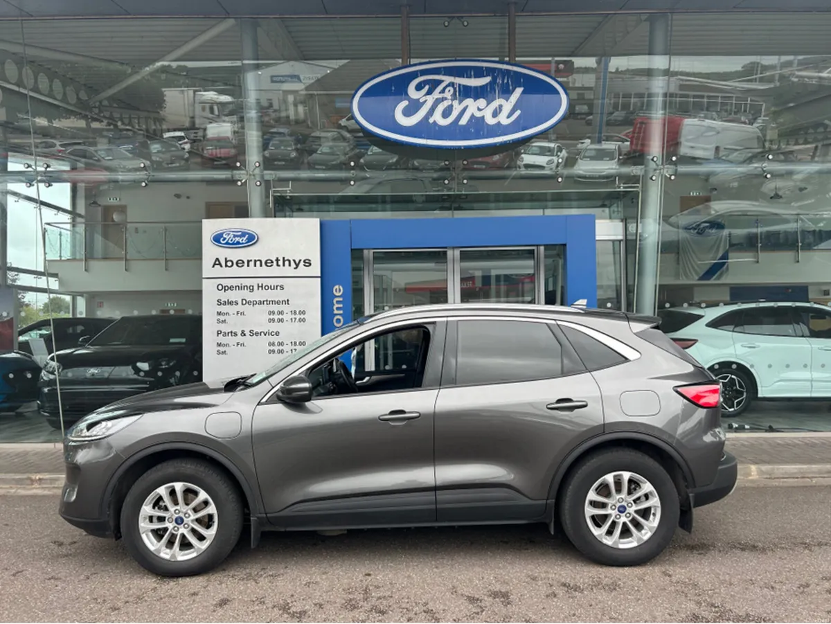 Ford Kuga TITANIUM 2.5 PHEV 225 S6.2 - Image 1