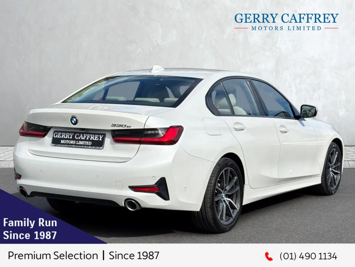 BMW 3-Series 330E Sport Plug-in Hybrid Automatic - Image 6