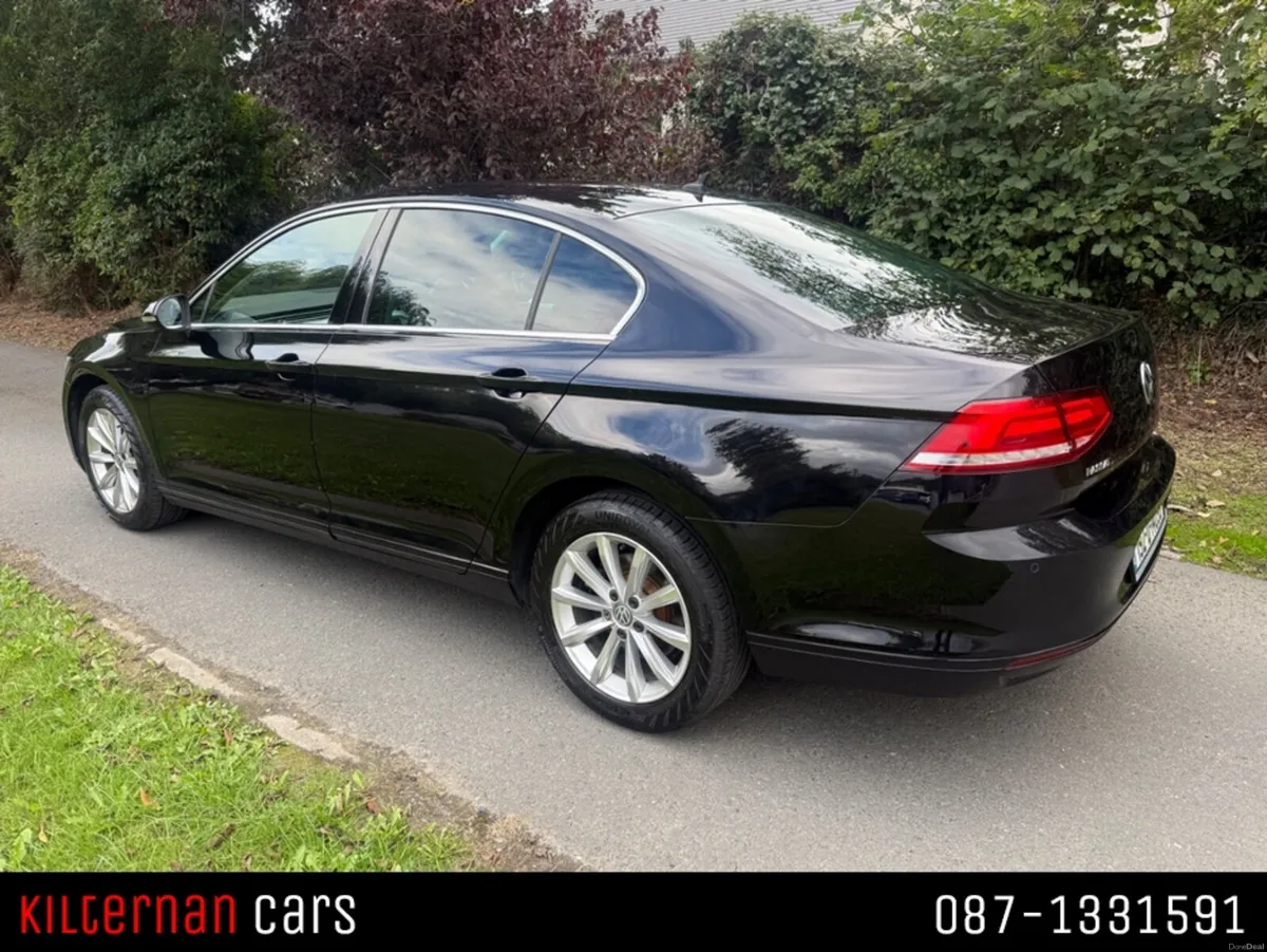 Volkswagen Passat CL 2.0 TDI MANUAL 6SPEED FWD 150 - Image 6