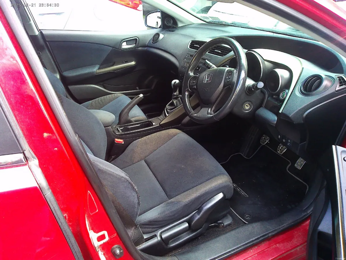 Honda Civic 2.2 I-DTEC ES 4DR - Image 5