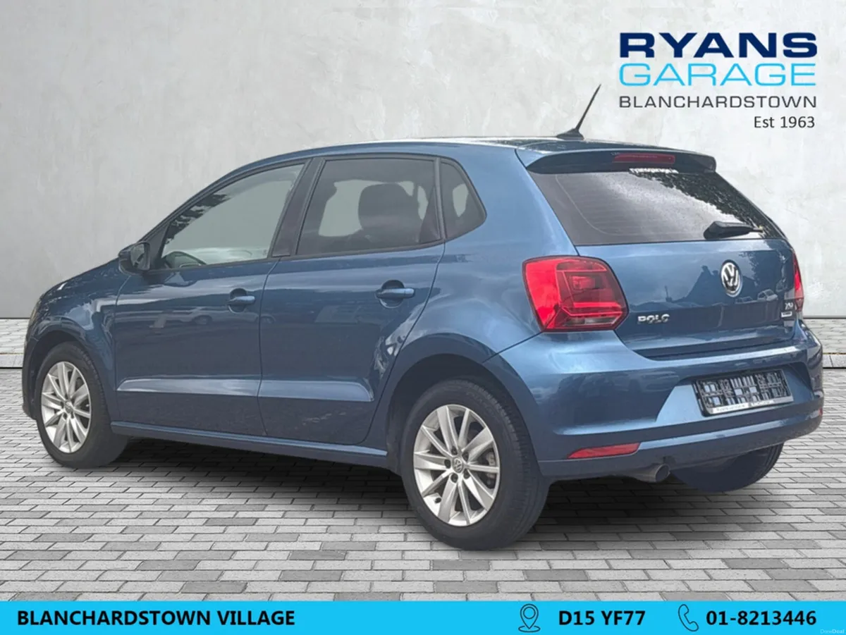Volkswagen Polo 1.2 PETROL AUTO 5DR - Image 5