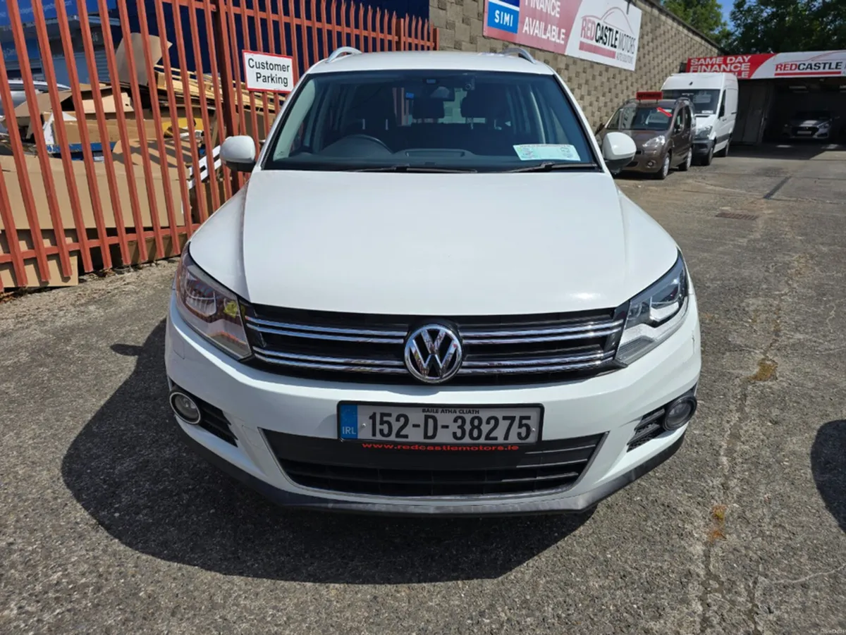 Volkswagen Tiguan 1.4 TSI LOUNGE **AUTO** - Image 2