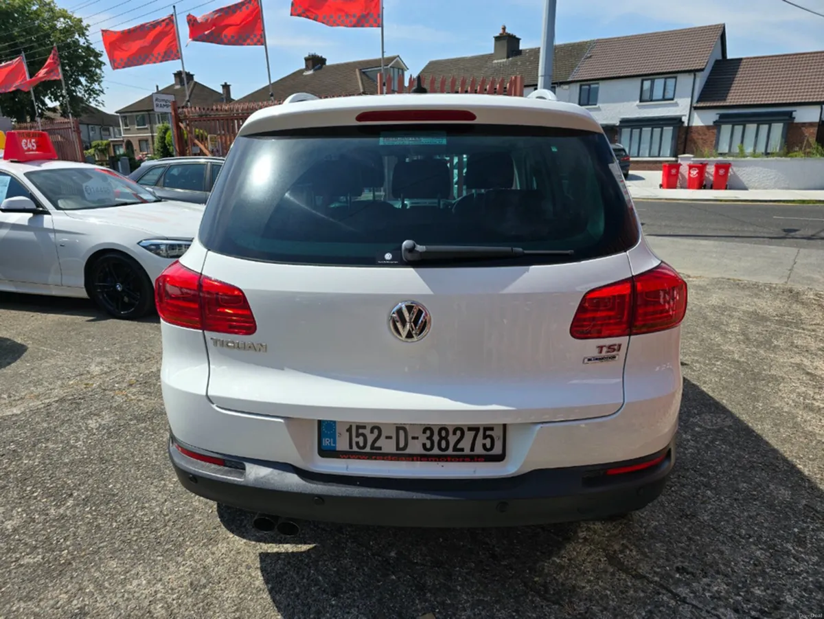 Volkswagen Tiguan 1.4 TSI LOUNGE **AUTO** - Image 4
