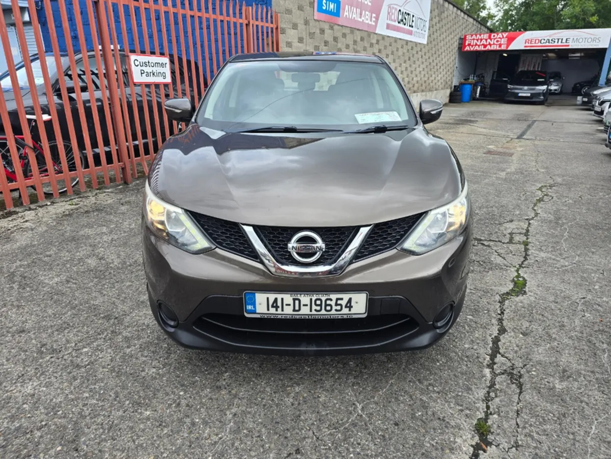 Nissan Qashqai 1.5 DSL XE 4DR - Image 2