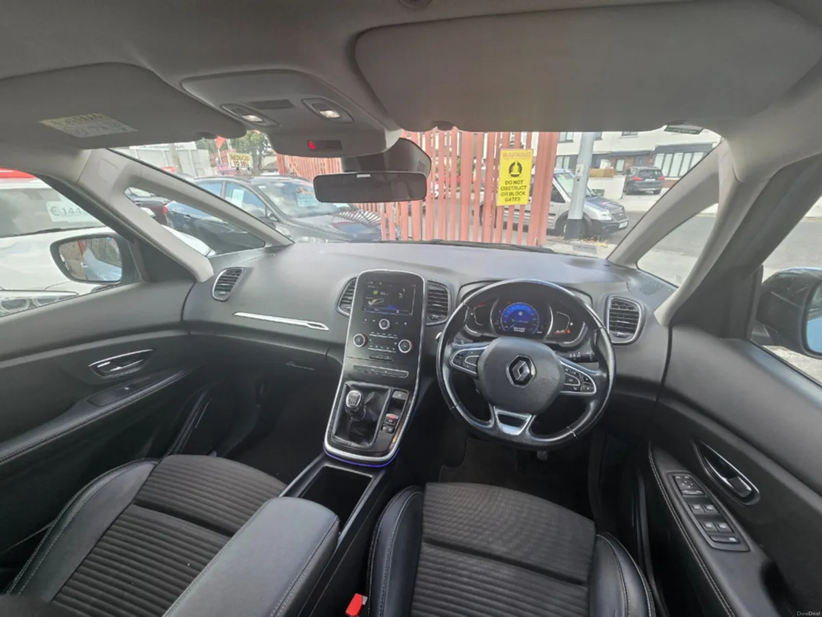 Renault Grand Scenic DYNAMIQUE NAV DCI 4DR - Image 5