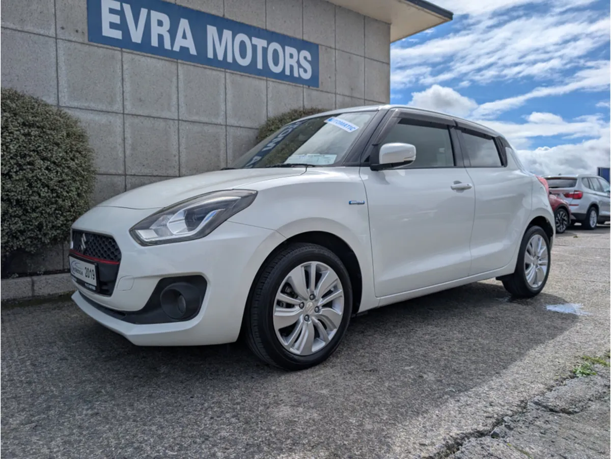 Suzuki Swift AUTOMATIC MHEV 1.2 PETROL //HEATED DR - Image 4