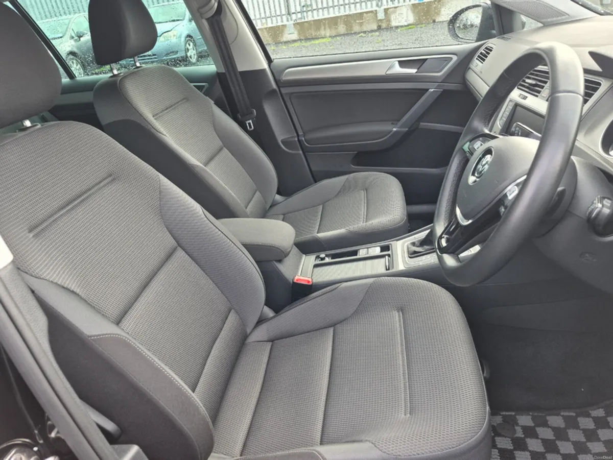 Volkswagen Golf 1.2 Comfortline Auto - Image 3
